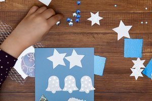 6 Ideen zum Weihnachtskarten basteln mit Kindern