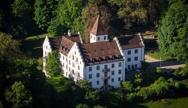 Schloss Wartegg aus der Vogelperspektive 