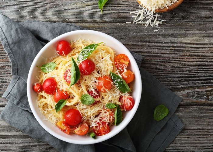 Bild: 3 - Schnelle Rezepte für die Familie: Spaghetti mit frischen Tomaten