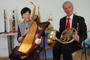 Susanne Hess und André Bernhard bieten Instrumentenberatung für Kinder an.