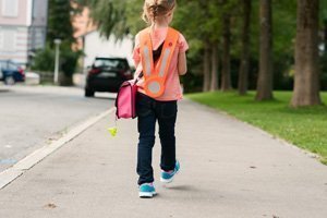 Zu Fuss zur Schule? Tipps für einen sicheren Schulweg