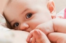 Ihr Baby, 8 Monate alt: Wann wollen Sie abstillen?
