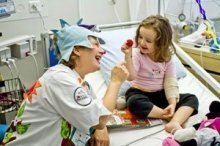 Spenden für kranke und in Not geratene Kinder: Schweizer Hilfswerke im Überblick