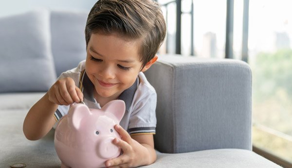 Sparen einfach gemacht – 5 Tipps wie Kinder sparen lernen