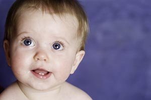 Zahnen: Wenn das Baby die ersten Zähne bekommt