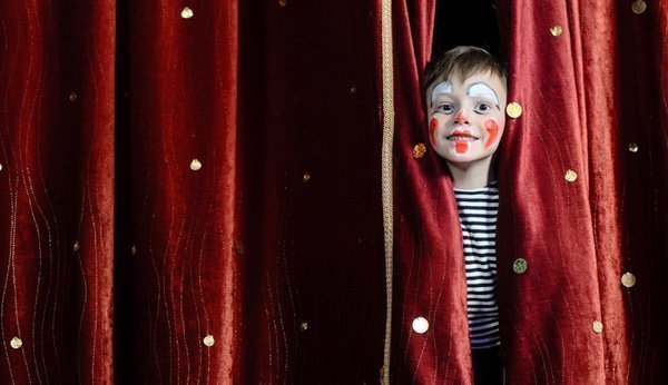 Clowns, Dompteure und Zauberer: Der Fantasie sind beim Zirkus spielen keine Grenzen gesetzt.