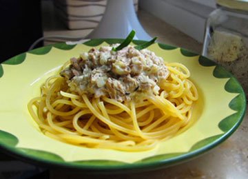 Spaghetti mit Thunfisch-Thymian-Sosse 