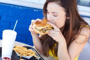 Schnelles Essen für Jugendliche: Fast Food muss nicht dick machen