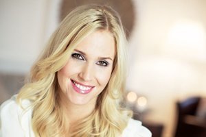 Claudia Lässer: Wie die Moderatorin Familie und Karriere vereinbart
