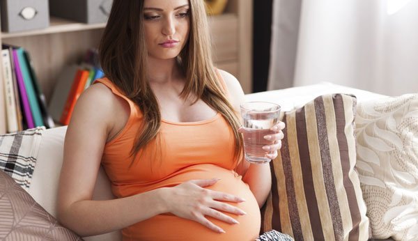 Schwangerschaftsbeschwerden gehören bei den meisten Schwangerschaften dazu.