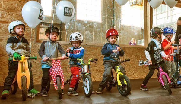 O parque infantil interior mais fixe: Skate, bicicleta, freeride e muito mais no Skillspark....