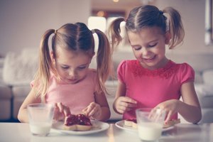 Kinder, die regelmässig Zmorge essen, sind leistungsfähiger