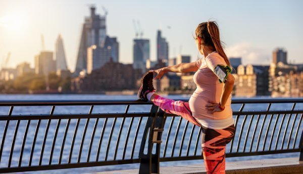 Faire du jogging pendant la grossesse est bon pour la santé.