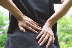 Rückenschmerzen: Mit viel Bewegung Rückenprobleme vertreiben