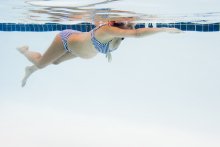 Schwereloser Sport: Wassergymnastik in der Schwangerschaft