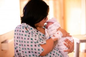 Saugglockengeburt: Welche Risiken bestehen für das Baby?