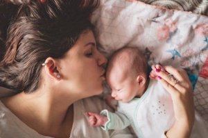 Das Wochenbett: Was du über die Zeit nach der Geburt wissen musst