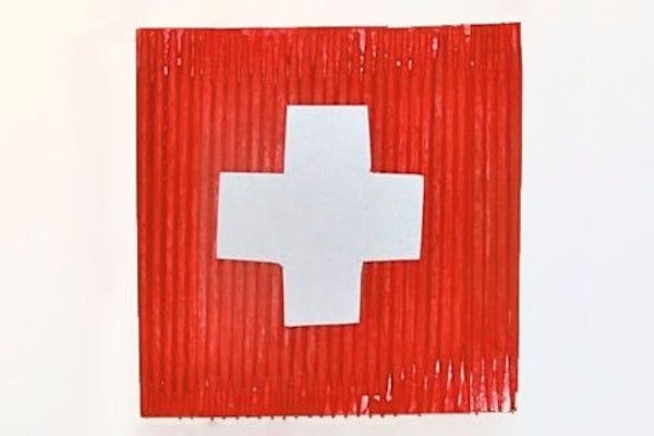 Schweizer Flagge mit Zahnstochern