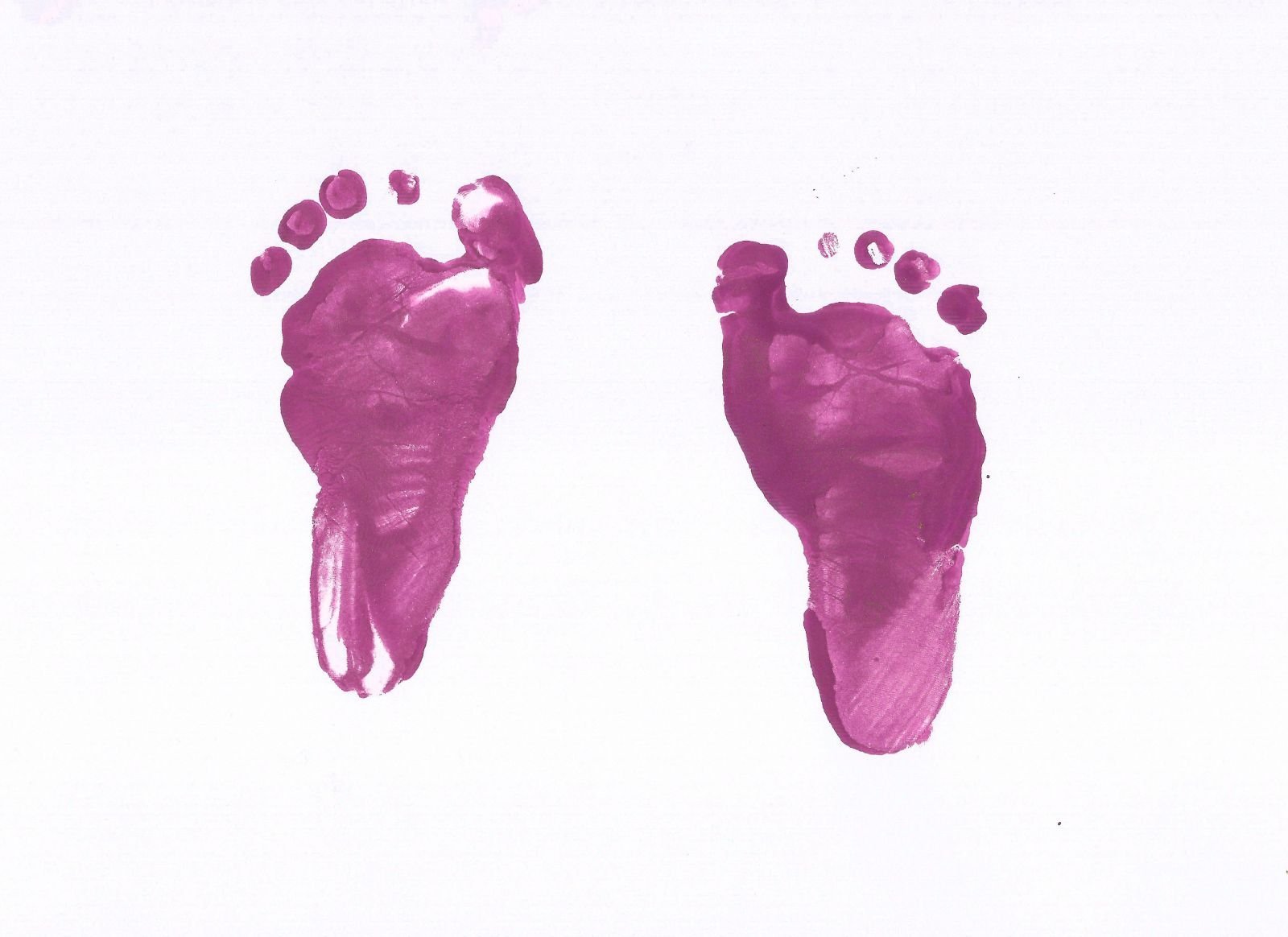 Ces adorables empreintes de pied réjouiront longtemps le cœur de maman. Image: Unsplash, Danie Franco