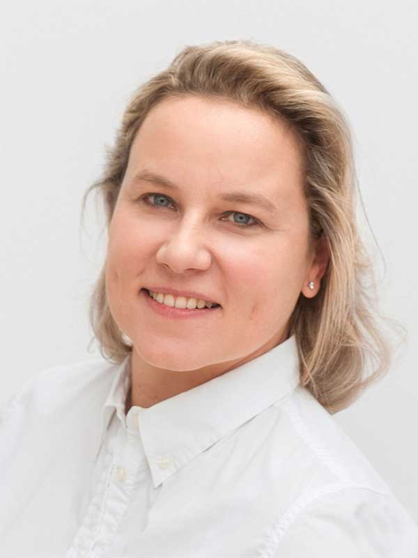 Dr. med. Diana Bätschmann-Zanotelli