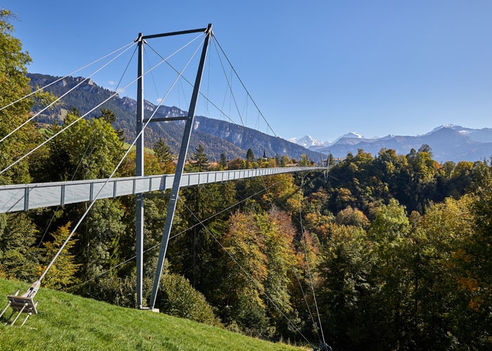 Hängebrücken beim Panorama-Rundweg am Thunersee
