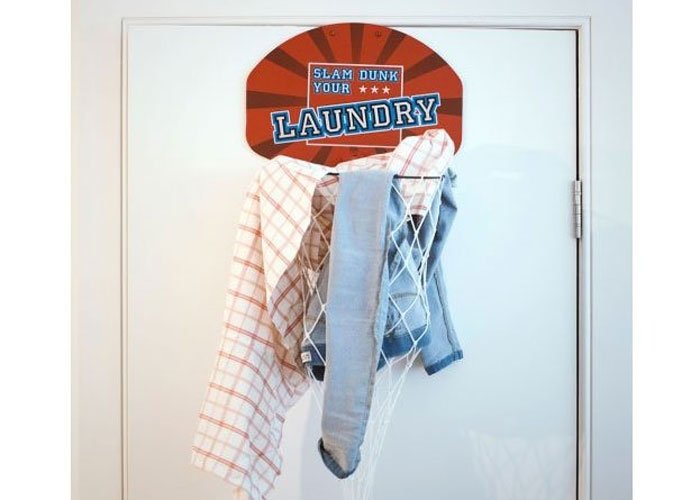 Basketballkorb zur Aufbewahrung von Wäsche im Kinderzimmer