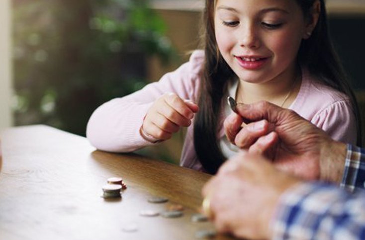 Geldgeschenke für Kinder: Wie viel dürfen Grosi und Götti geben?