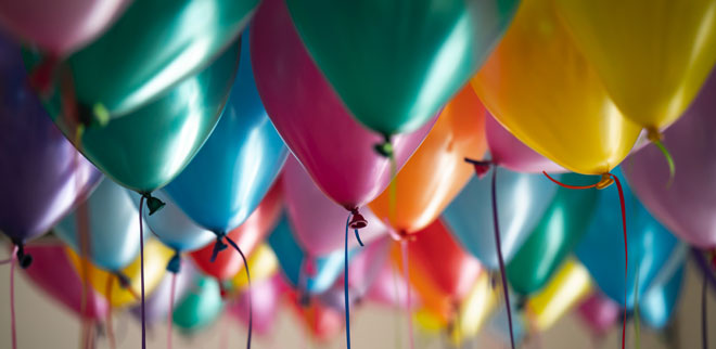 Mit Luftballons gibt es viele Partyspiele.