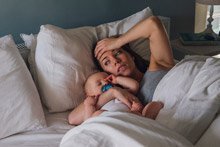 Regretting Motherhood: Wenn die Mutterschaft nicht glücklich macht