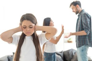 Streit und Abwertungen belasten Scheidungskinder besonders