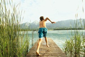 7 Gründe, weshalb man in Österreich immer Badekleidung dabei haben sollte