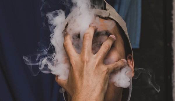 Meu filho fuma maconha: Dicas para os pais sobre como lidar com o uso da maconha
